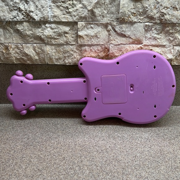 The Backyardigans Sing N' Strum Guitar Musical Toy 2006 - Picture 10 of 13